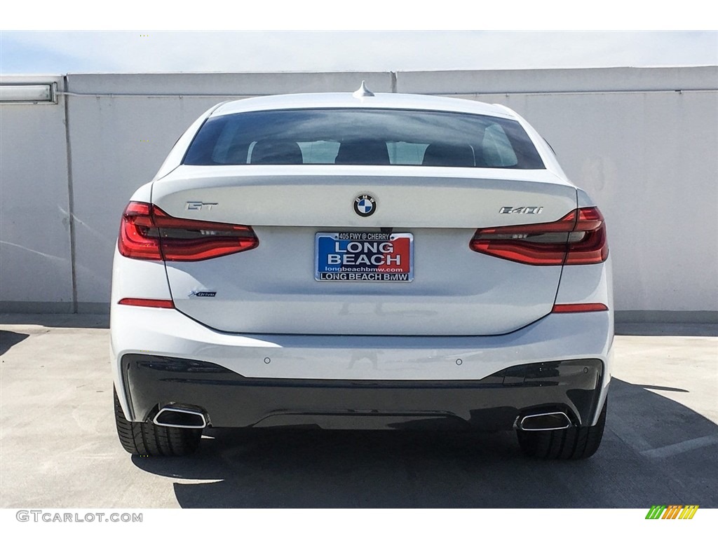 2018 6 Series 640i xDrive Gran Turismo - Alpine White / Black photo #4