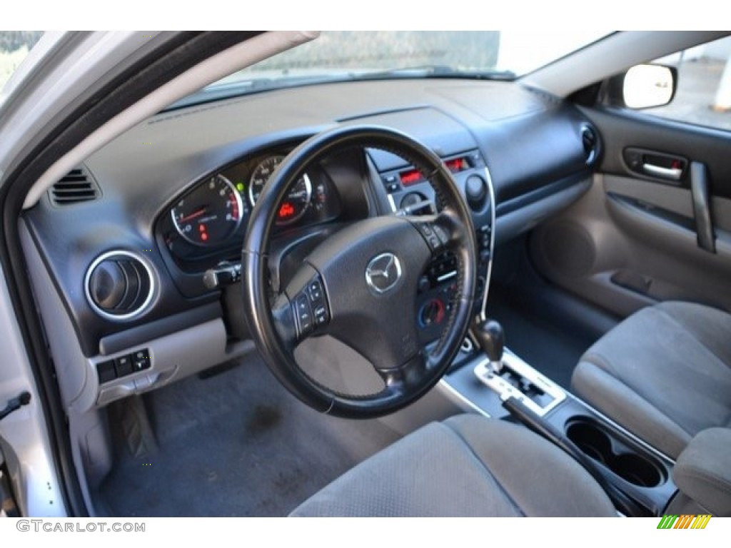 2007 MAZDA6 i Sport Sedan - Glacier Silver Metallic / Gray photo #10