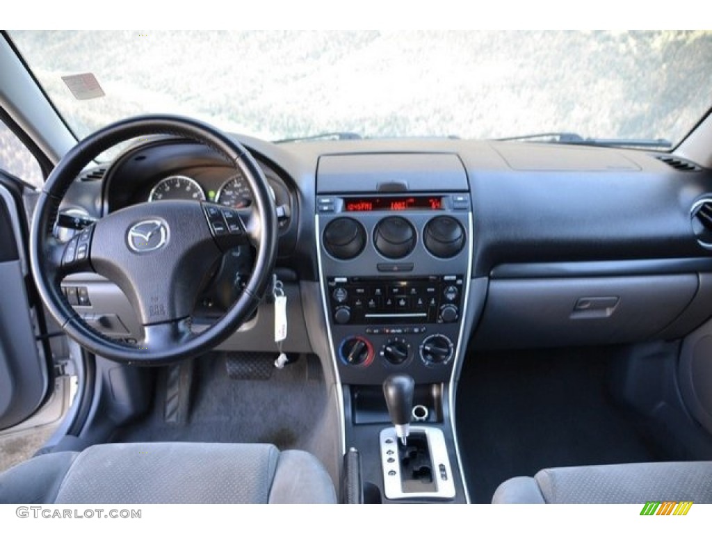 2007 MAZDA6 i Sport Sedan - Glacier Silver Metallic / Gray photo #13