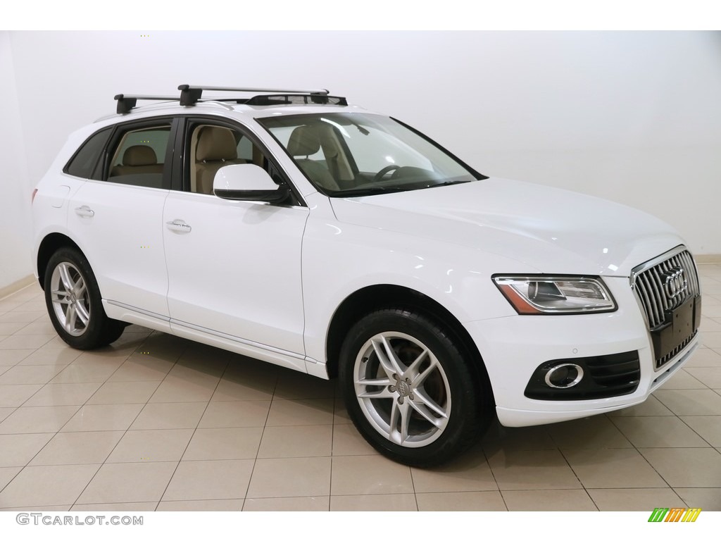 Ibis White Audi Q5