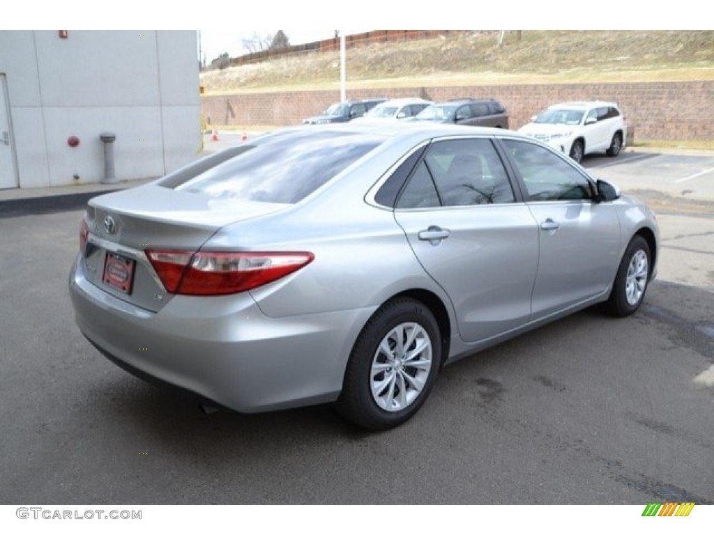 2015 Camry LE - Celestial Silver Metallic / Black photo #7