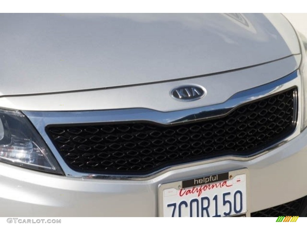 2012 Optima LX - Bright Silver / Gray photo #8