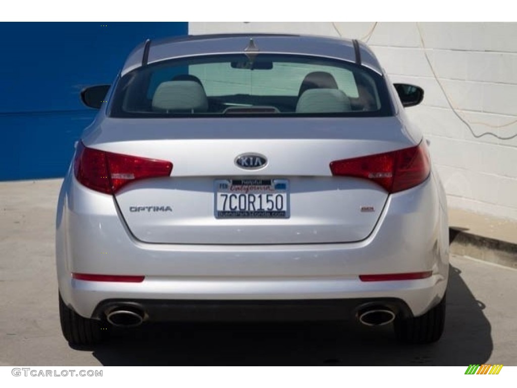 2012 Optima LX - Bright Silver / Gray photo #10