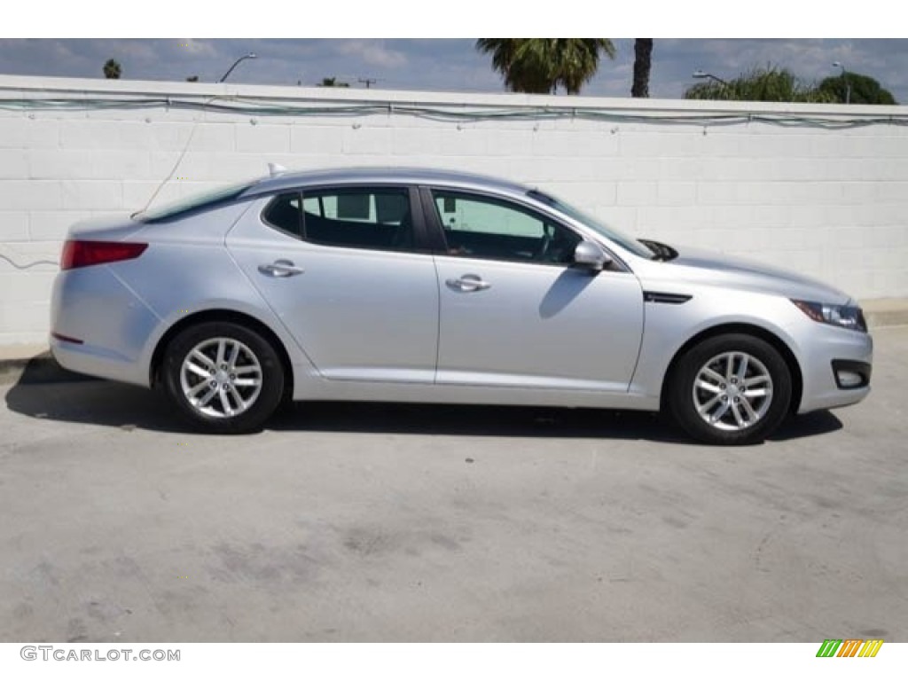 2012 Optima LX - Bright Silver / Gray photo #13
