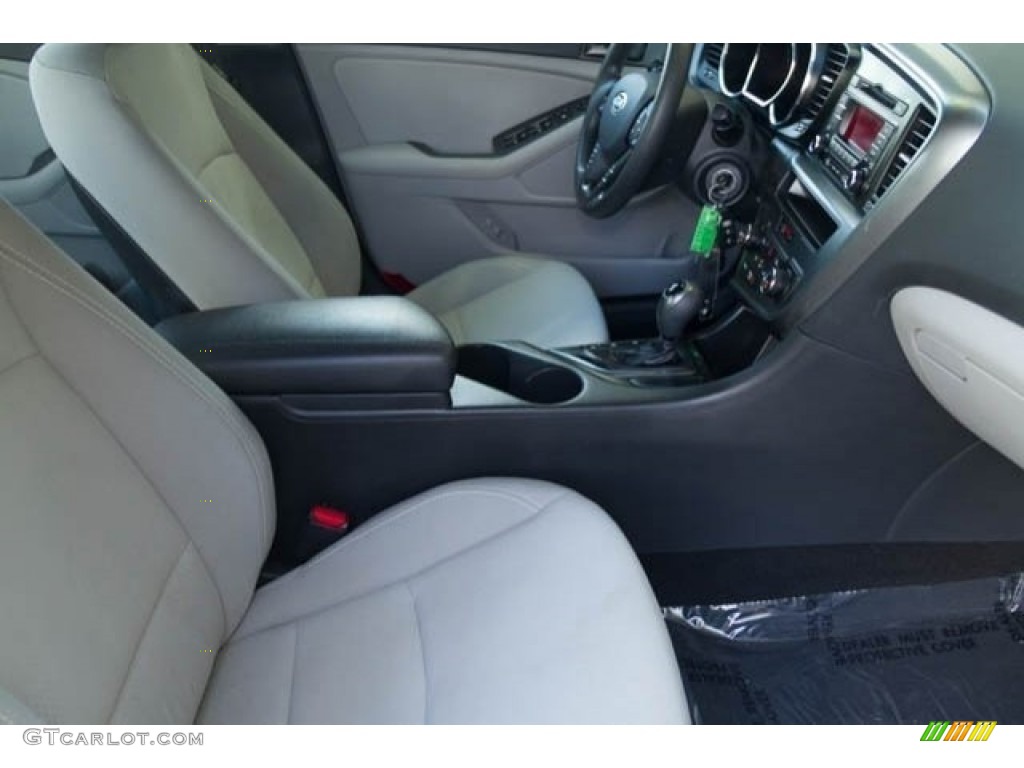 2012 Optima LX - Bright Silver / Gray photo #21