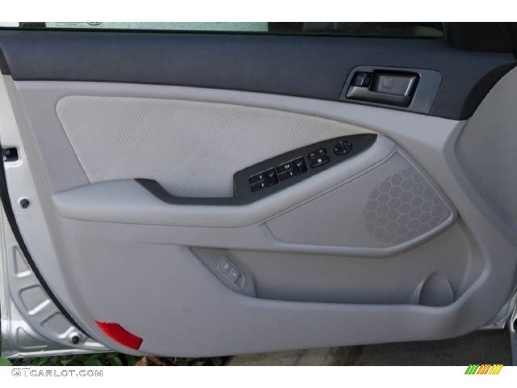 2012 Optima LX - Bright Silver / Gray photo #24
