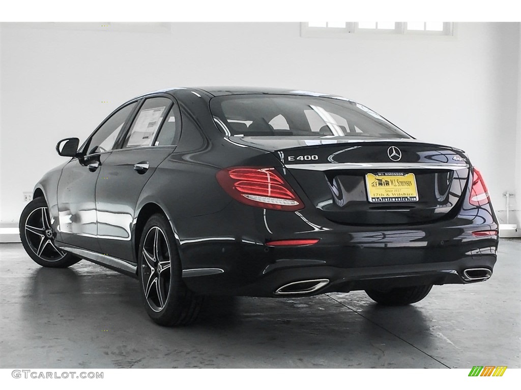 2018 E 400 4Matic Sedan - Black / Black photo #3