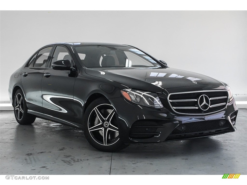 2018 E 400 4Matic Sedan - Black / Black photo #12