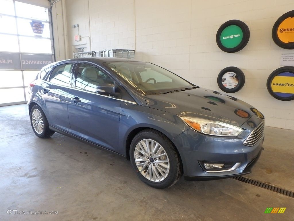 2018 Focus Titanium Hatch - Blue Metallic / Medium Soft Ceramic photo #1