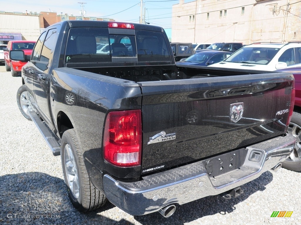 2018 1500 Big Horn Crew Cab 4x4 - Brilliant Black Crystal Pearl / Black/Diesel Gray photo #9
