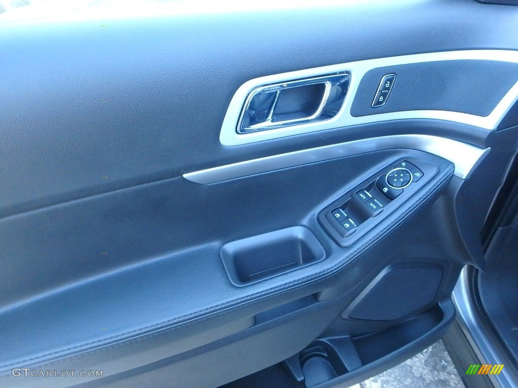 2014 Explorer XLT 4WD - Sterling Gray / Charcoal Black photo #20
