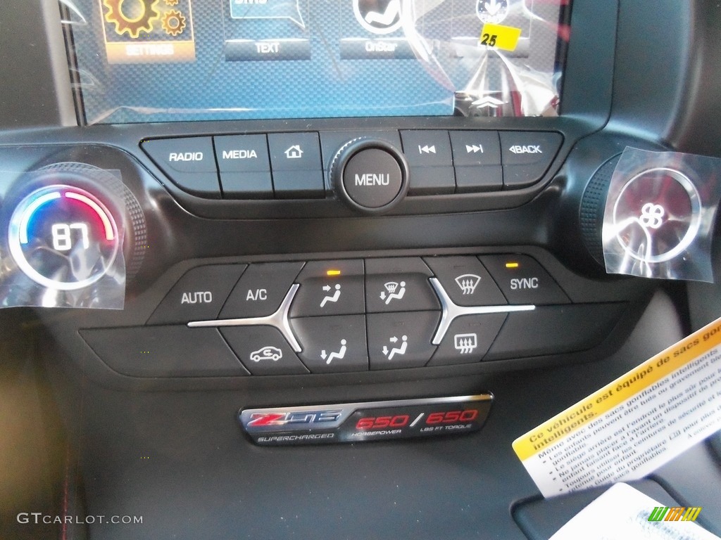2019 Chevrolet Corvette Z06 Coupe Controls Photo #126236376