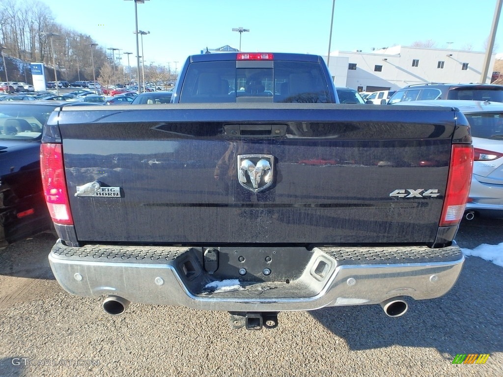 2018 1500 Big Horn Crew Cab 4x4 - True Blue Pearl / Black/Diesel Gray photo #3