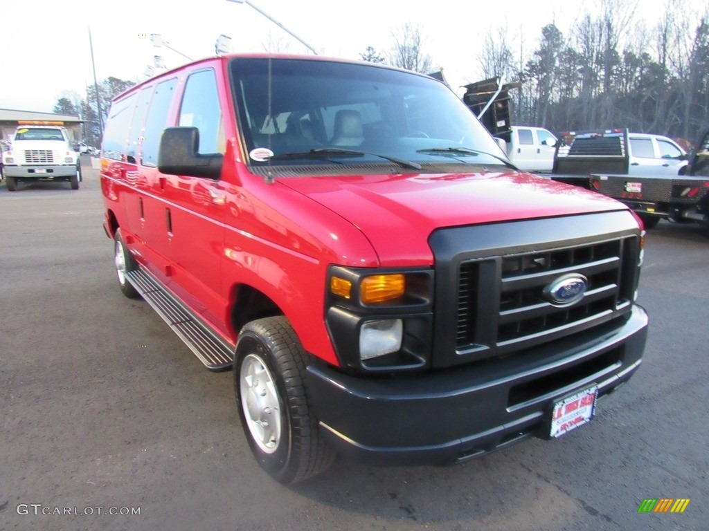 2011 E Series Van E350 XL Passenger - Vermillion Red / Medium Flint photo #7