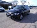 Deep Black Pearl - Tiguan S Photo No. 2