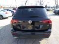 Deep Black Pearl - Tiguan S Photo No. 5