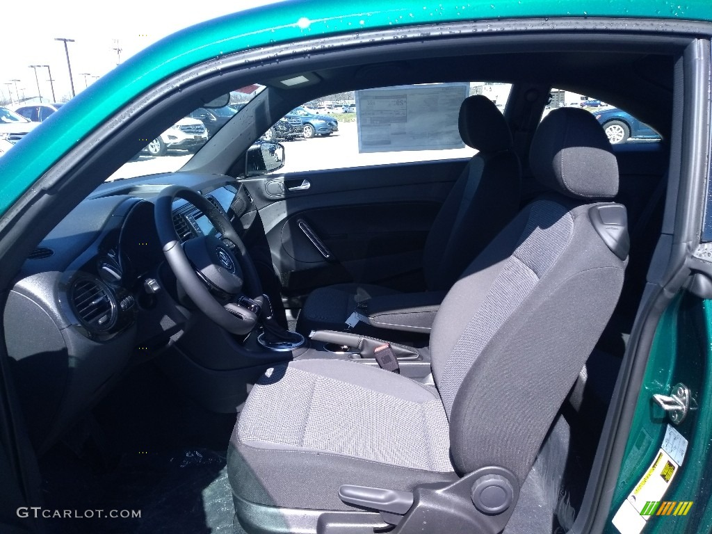 Titan Black Interior 2018 Volkswagen Beetle S Photo #126239909