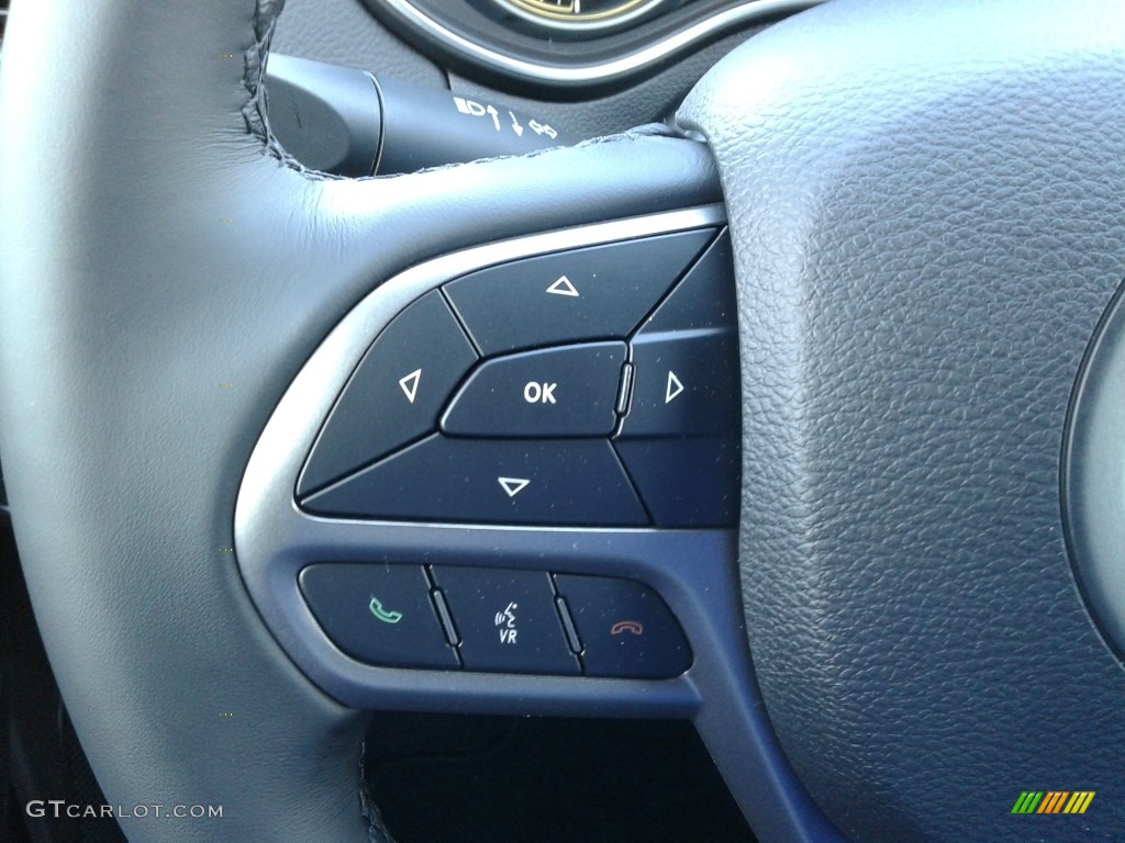 2019 Jeep Cherokee Latitude Plus Controls Photo #126240177