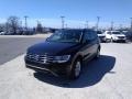 Deep Black Pearl - Tiguan S 4MOTION Photo No. 2