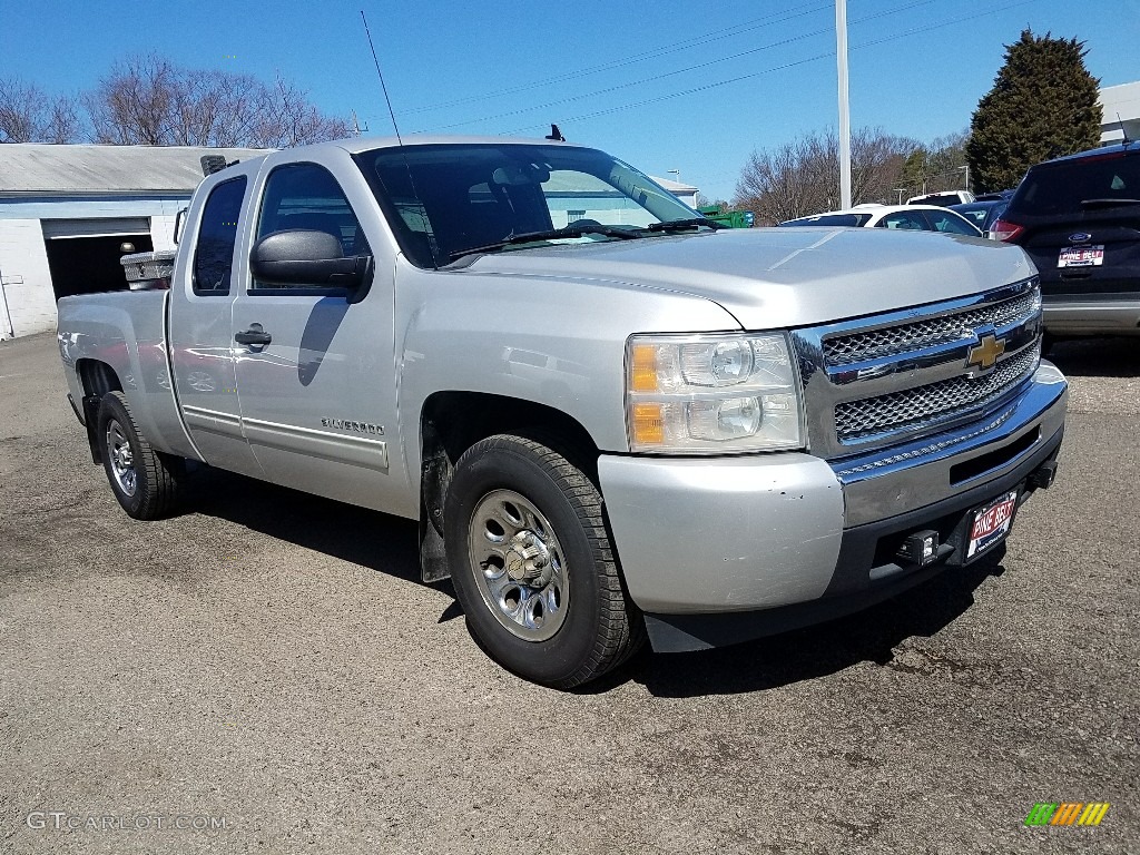 2011 Silverado 1500 LS Extended Cab - Sheer Silver Metallic / Dark Titanium photo #1