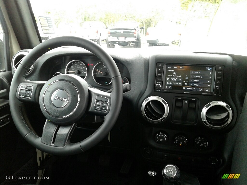 2018 Wrangler Rubicon 4x4 - Gobi / Black photo #13