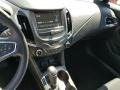 Summit White - Cruze LT Photo No. 4