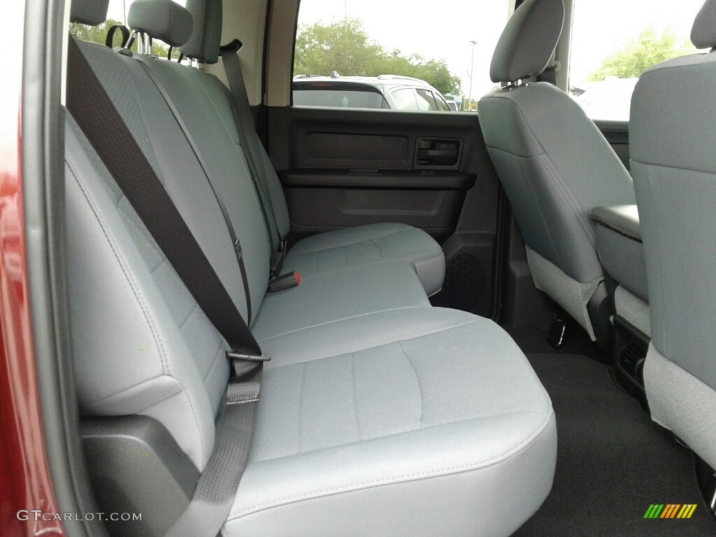 2018 1500 Express Crew Cab - Delmonico Red Pearl / Black/Diesel Gray photo #11