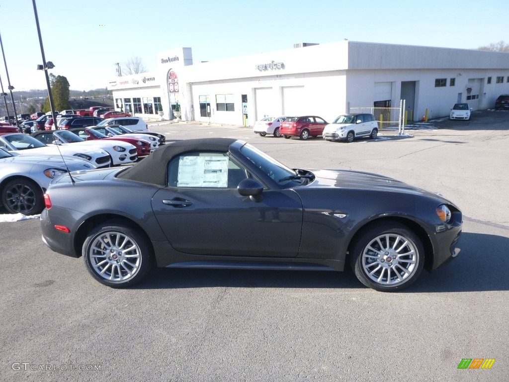 2018 124 Spider Classica Roadster - Grigio Moda Meteor Grey / Nero Black photo #6