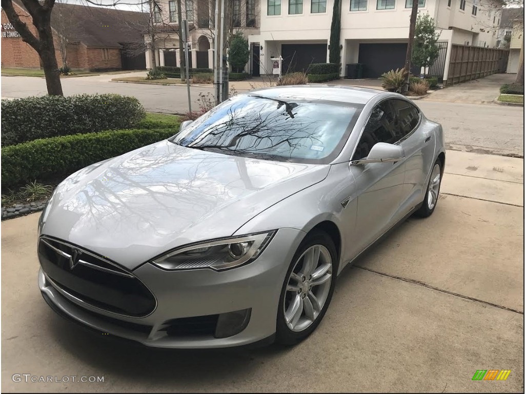 Silver Metallic Tesla Model S
