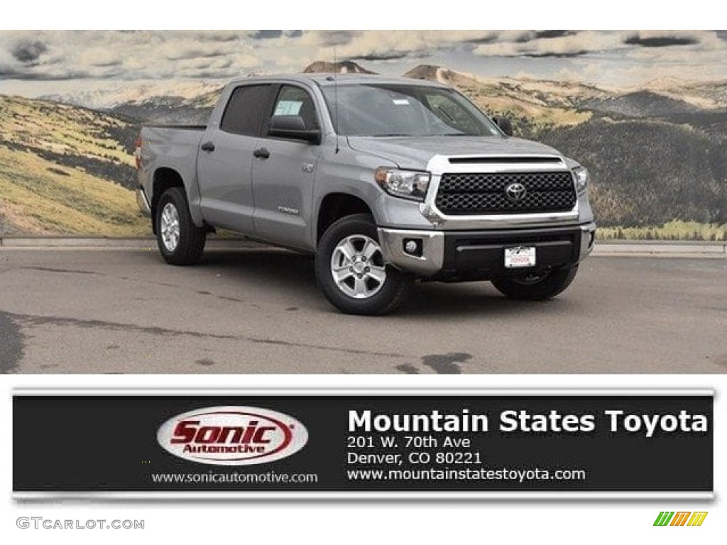 2018 Tundra SR5 CrewMax 4x4 - Cement / Black photo #1