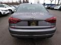 Platinum Gray Metallic - Passat R-Line Photo No. 5