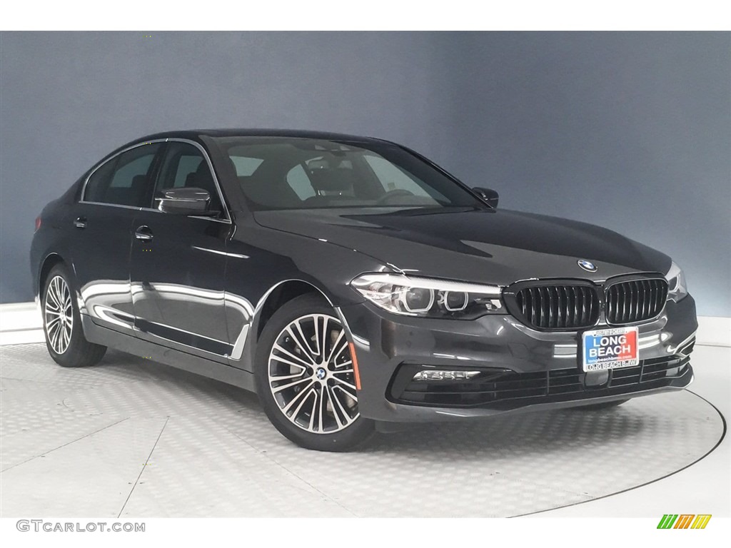 2018 5 Series 530i Sedan - Dark Graphite Metallic / Black photo #12