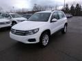 Pure White - Tiguan Limited 2.0T 4Motion Photo No. 2