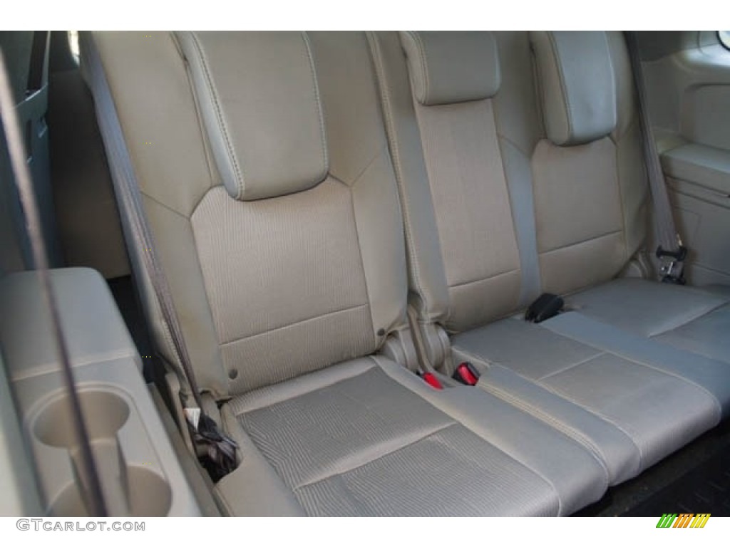 2015 Pilot EX 4WD - Alabaster Silver Metallic / Gray photo #18