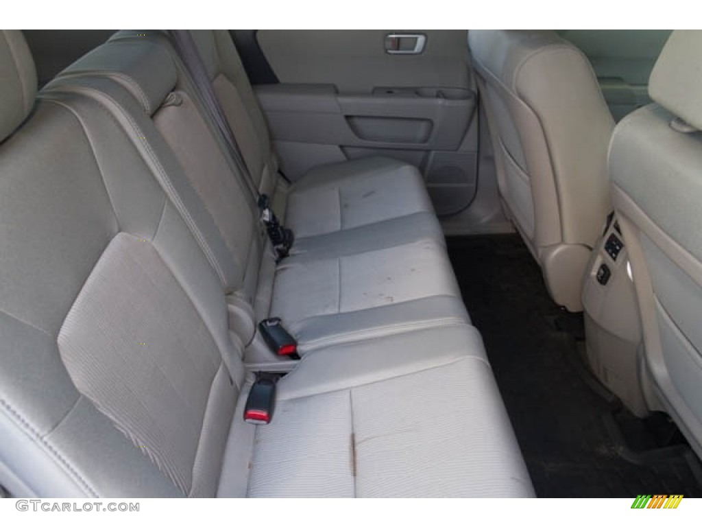 2015 Pilot EX 4WD - Alabaster Silver Metallic / Gray photo #19