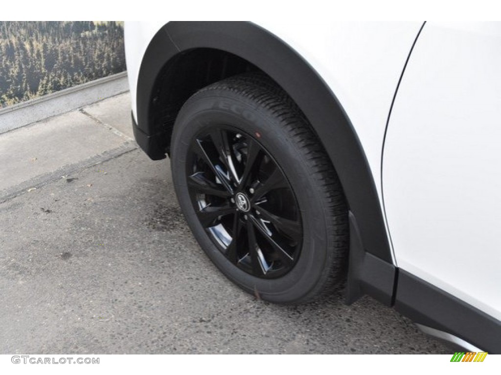 2018 RAV4 Adventure AWD - Super White / Black photo #31