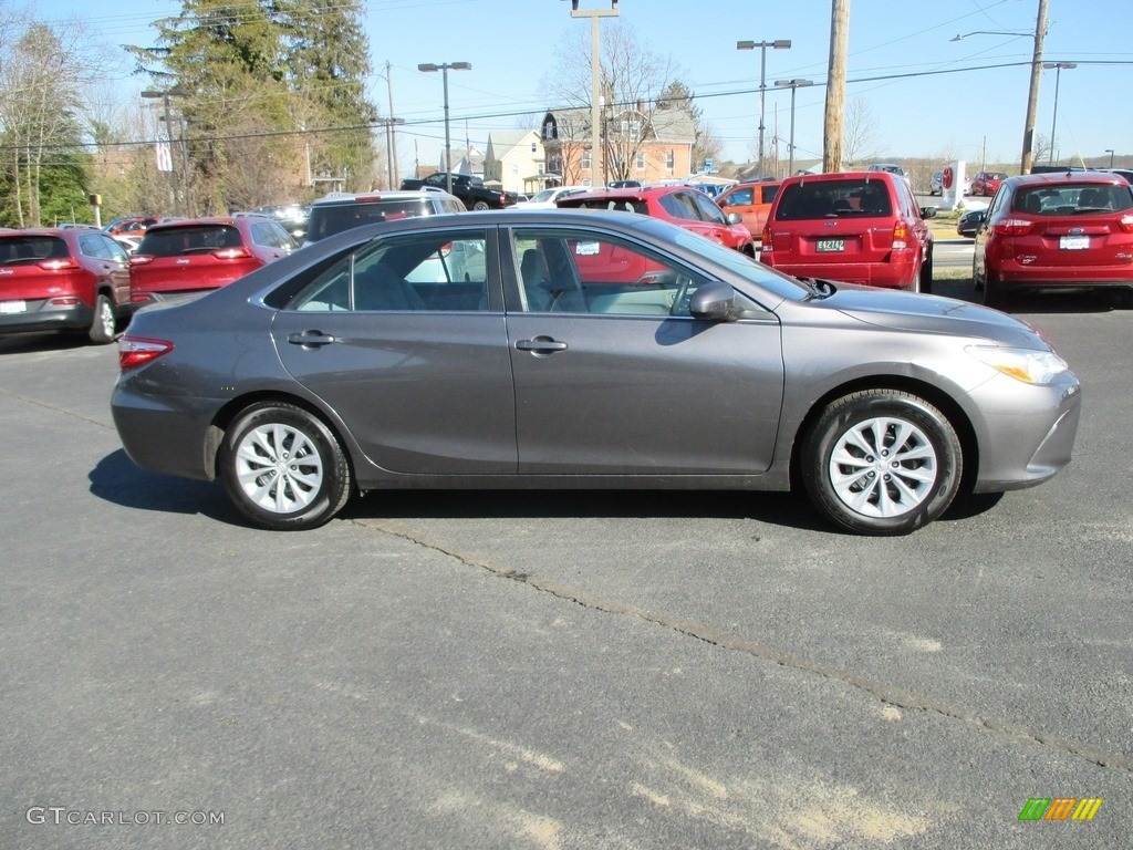 2015 Camry LE - Predawn Gray Mica / Ash photo #5