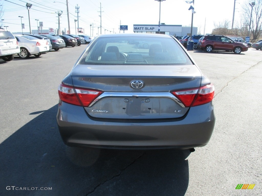 2015 Camry LE - Predawn Gray Mica / Ash photo #7