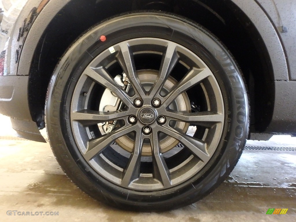 2018 Explorer XLT 4WD - Shadow Black / Ebony Black photo #5