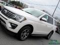 White Platinum - Expedition XLT 4x4 Photo No. 31