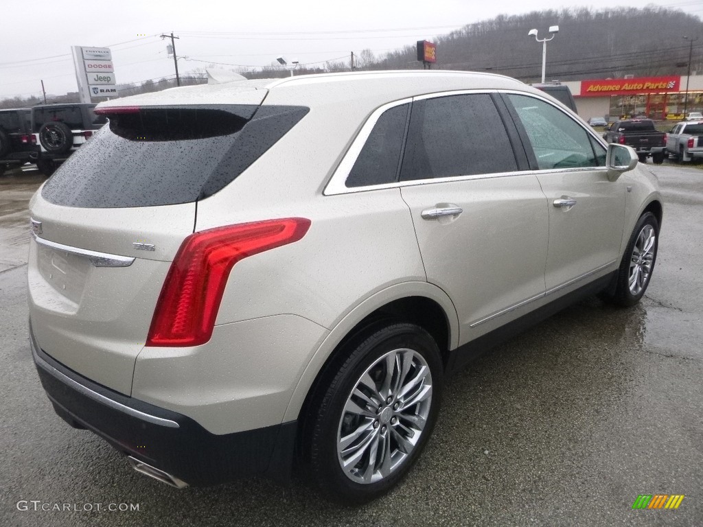 2017 XT5 Premium Luxury AWD - Silver Coast Metallic / Cirrus photo #5