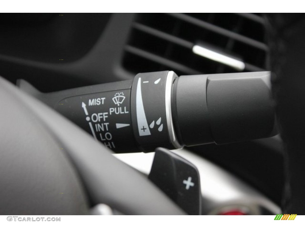 2018 Acura ILX Acurawatch Plus Controls Photo #126275317