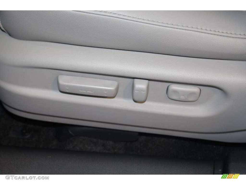 2019 Honda Ridgeline RTL-T AWD Controls Photo #126275977
