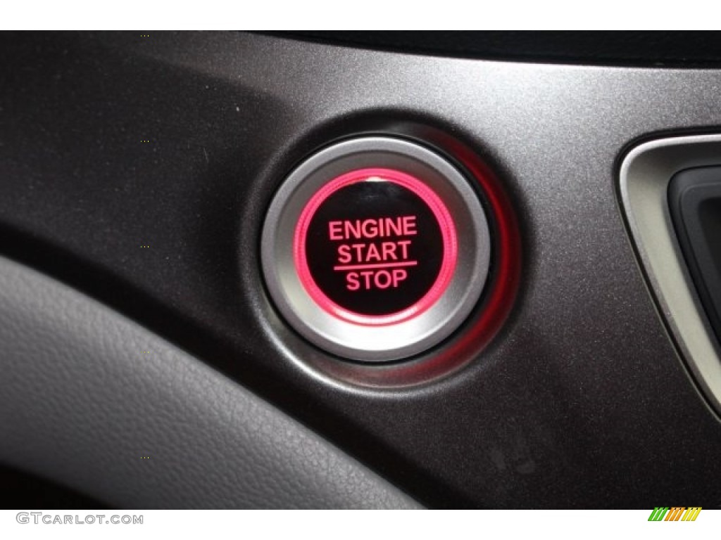 2019 Honda Ridgeline RTL-T AWD Controls Photo #126275998