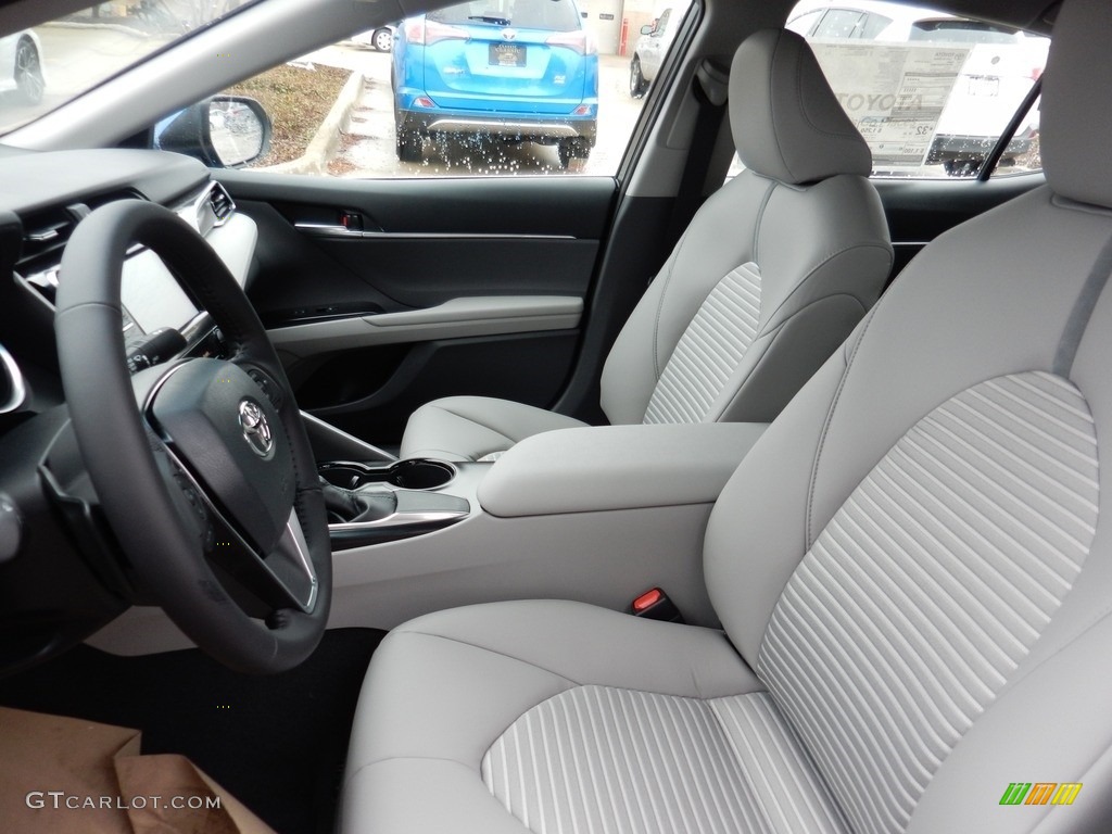 2018 Camry SE - Blue Streak Metallic / Ash photo #3