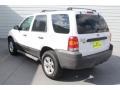 Oxford White - Escape XLT V6 Photo No. 8