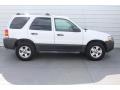 Oxford White - Escape XLT V6 Photo No. 11