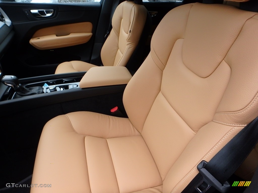 2018 XC60 T5 AWD Momentum - Denim Blue Metallic / Amber photo #7