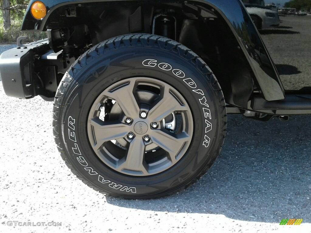 2018 Jeep Wrangler Unlimited Golden Eagle 4x4 Wheel Photos
