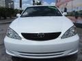 Super White - Camry LE Photo No. 4